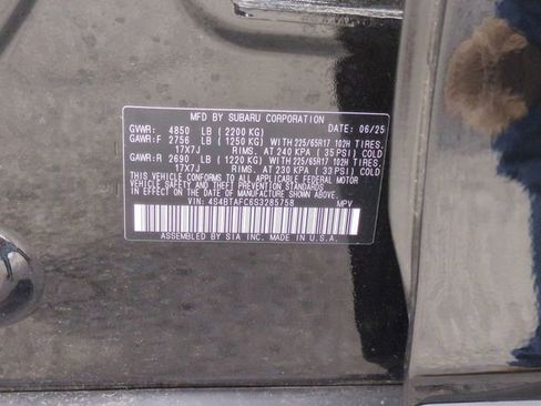 Used 2025 Subaru Outback Premium w/ Popular Package #1A image 43