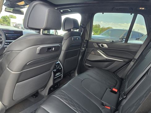 New 2026 BMW X5 xDrive40i w/ Executive Package image 12