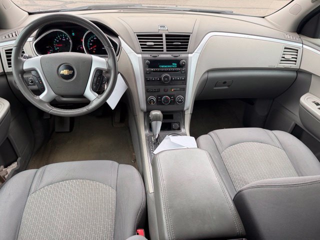 Used 2010 Chevrolet Traverse LT AWD/4WD image 16