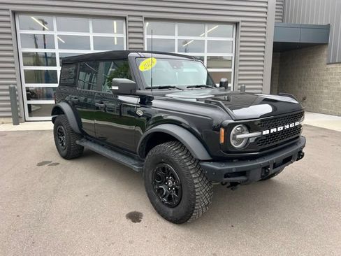 Used 2024 Ford Bronco Wildtrak AWD/4WD image 3
