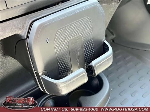 New 2024 RAM ProMaster 3500 w/ Delivery Van Package image 27
