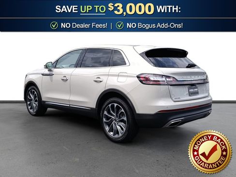 Used 2022 Lincoln Nautilus Reserve w/ Luxury Package FWD image 4