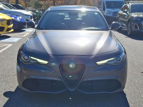 Used 2019 Alfa Romeo Giulia Ti Sport w/ Quick Order Package 22S Sport image 2