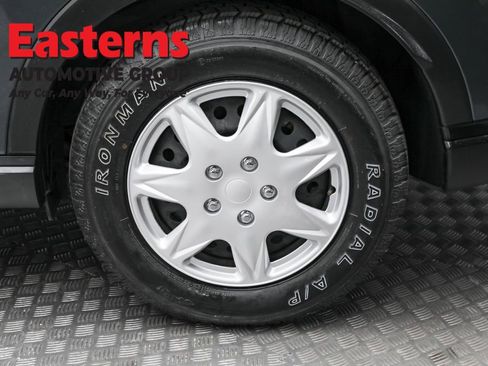 Used 2023 Honda CR-V LX image 8