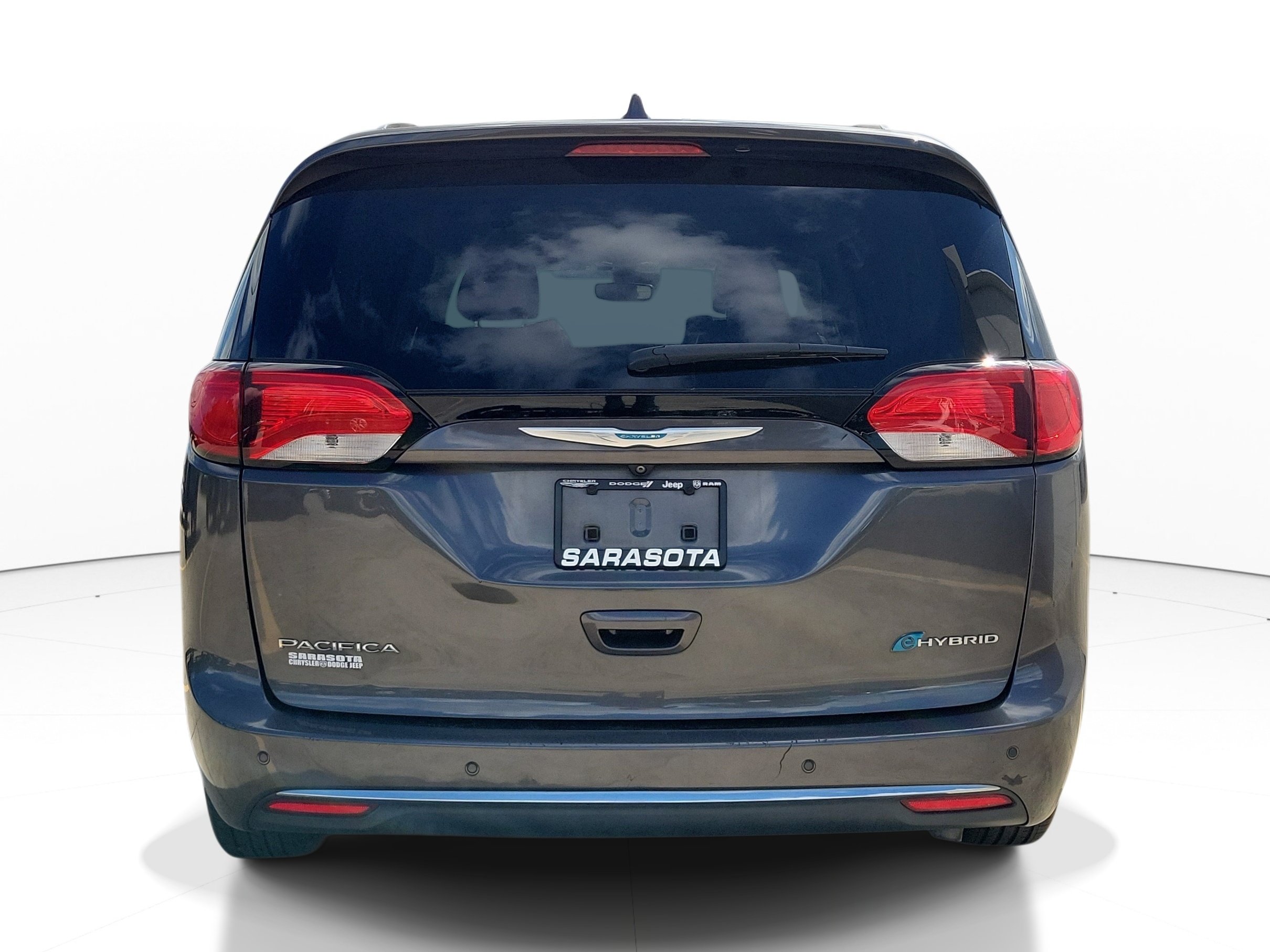 Used 2018 Chrysler Pacifica Limited w/ Advanced Safetytec Group FWD image 5