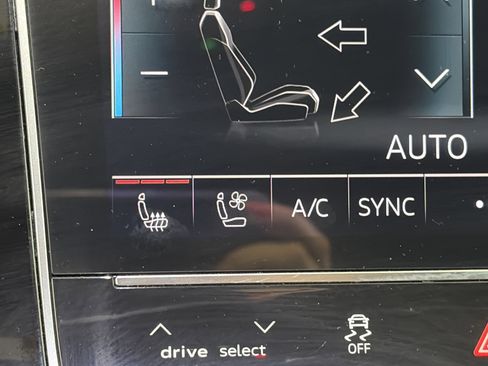 Certified 2025 Audi Q7 3.0T Premium Plus w/ Premium Plus Package image 23