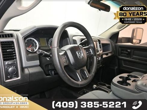 Used 2017 RAM 2500 Tradesman w/ Chrome Appearance Group AWD/4WD image 8