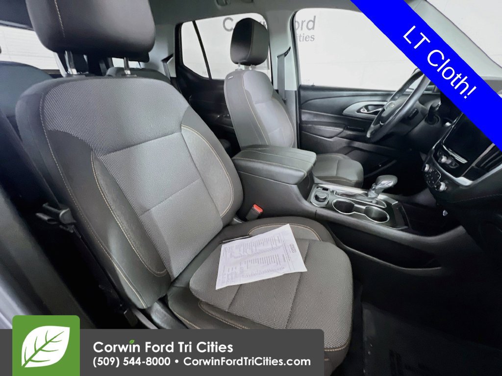 Used 2021 Chevrolet Traverse LT FWD image 18