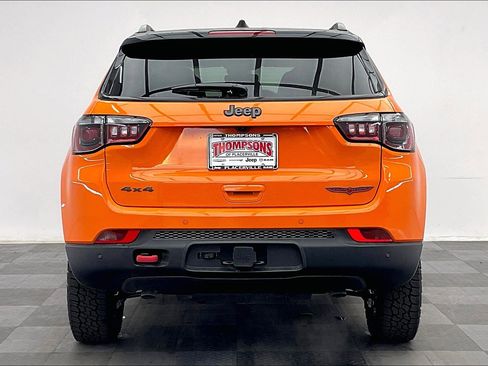New 2026 Jeep Compass Trailhawk w/ Sun, Sound & Navigation Group image 3