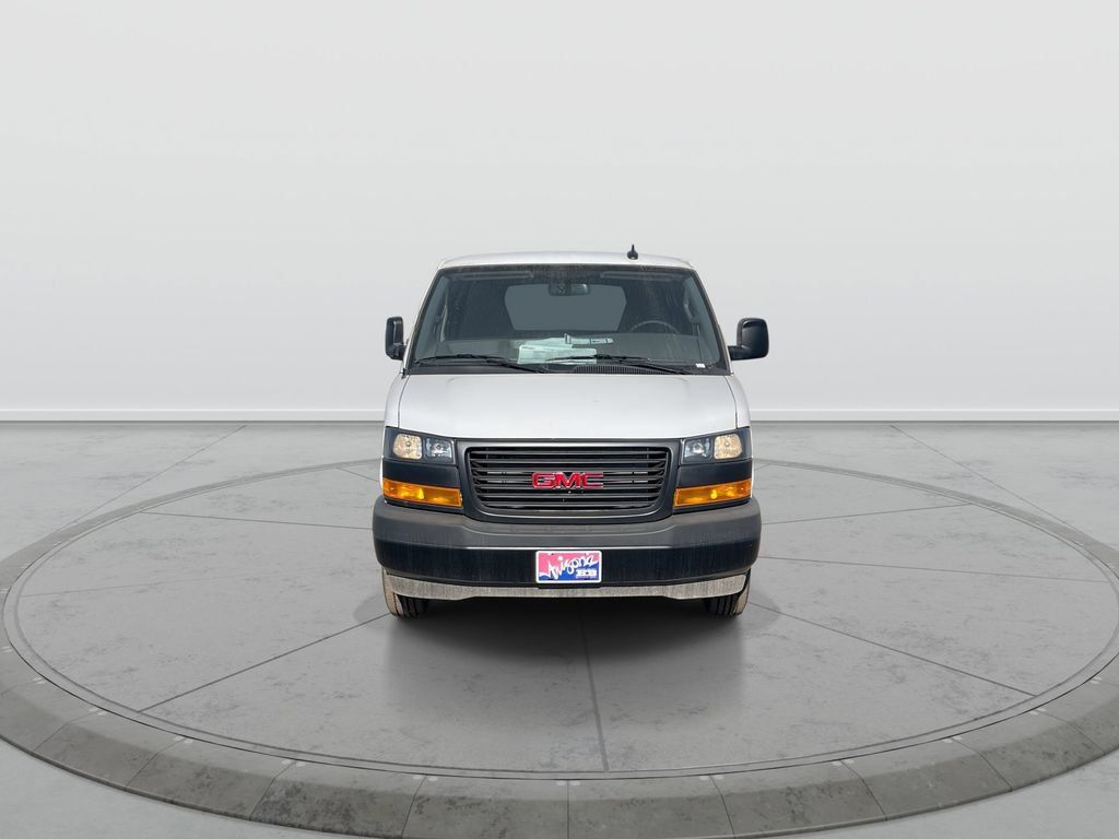 New 2025 GMC Savana 2500 Extended w/ Driver Convenience Package RWD image 3