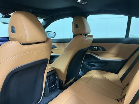 Certified 2025 BMW 330i Sedan w/ Premium Package image 26