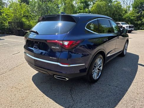 Used 2023 Acura MDX SH-AWD w/ Advance Package image 5