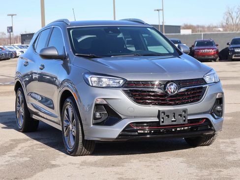 Used 2023 Buick Encore GX Select w/ Sport Touring Package image 4