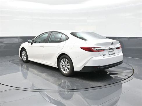 Certified 2025 Toyota Camry LE image 8