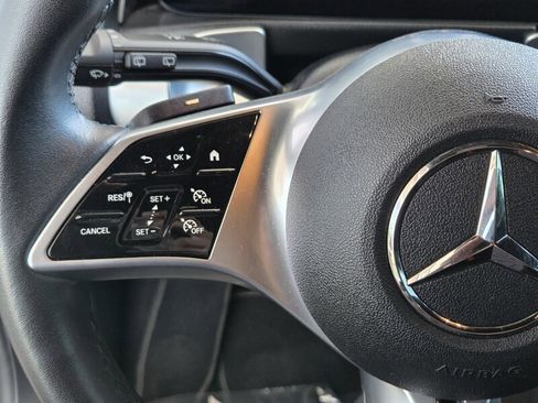 Certified 2024 Mercedes-Benz GLB 250 image 27