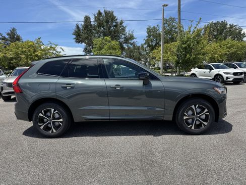 New 2026 Volvo XC60 B5 Core w/ Protection Package image 2