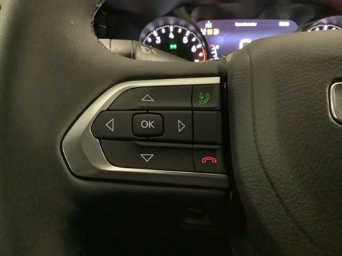 New 2026 Jeep Compass Latitude image 12