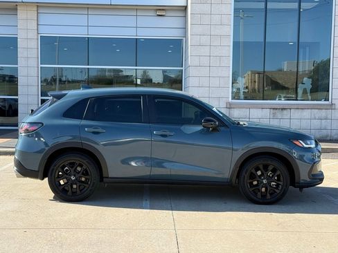 Used 2024 Honda HR-V Sport image 7