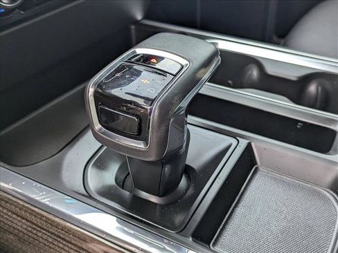 Used 2022 Chevrolet Silverado 1500 RST w/ Convenience Package II image 11