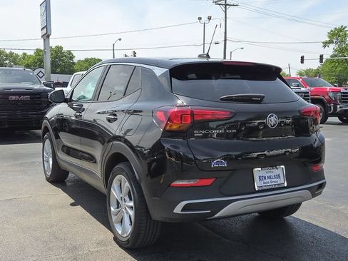 Used 2023 Buick Encore GX Preferred w/ Cold Weather Comfort Package AWD/4WD image 7