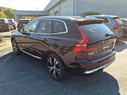 Certified 2023 Volvo XC60 B5 Plus image 7