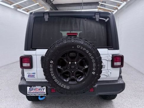Used 2023 Jeep Wrangler Unlimited w/ Cold Weather Group AWD/4WD image 3