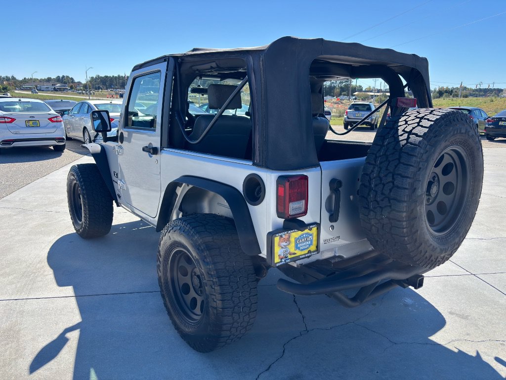 Used 2008 Jeep Wrangler X AWD/4WD image 5