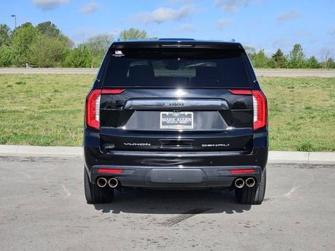 Used 2023 GMC Yukon XL Denali Ultimate AWD/4WD image 6