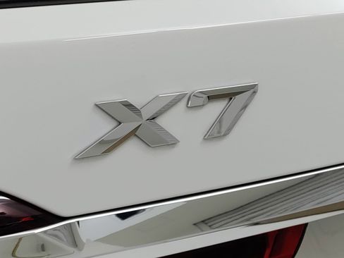 Used 2022 BMW X7 xDrive40i w/ Cold Weather Package image 20