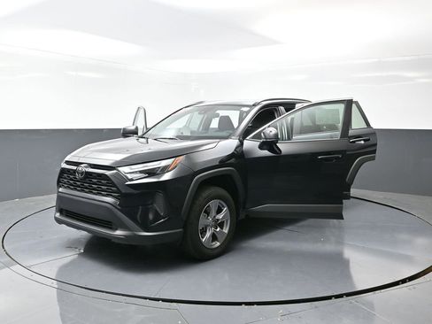 Used 2025 Toyota RAV4 LE image 55