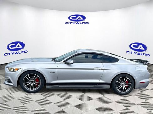 Used 2016 Ford Mustang Premium RWD image 8
