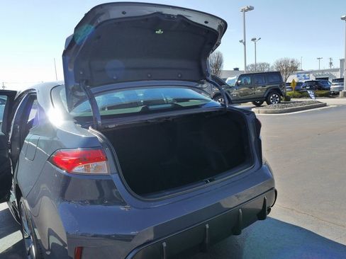 Used 2024 Toyota Corolla SE image 15