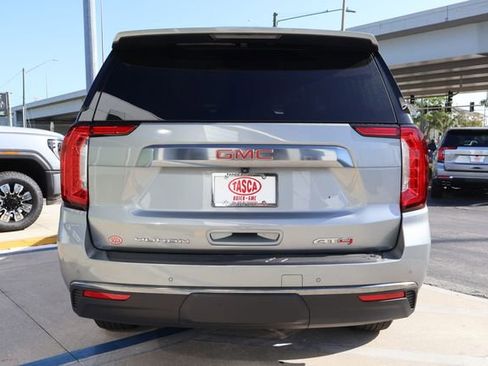 Used 2024 GMC Yukon XL AT4 w/ Technology Package image 6