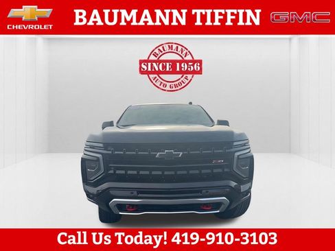 Used 2025 Chevrolet Tahoe Z71 w/ Comfort Package AWD/4WD image 14