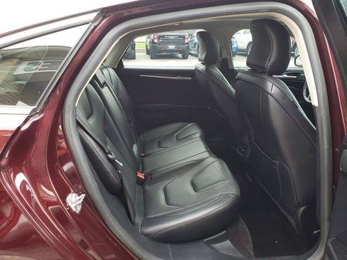 Used 2017 Ford Fusion Titanium AWD/4WD image 16