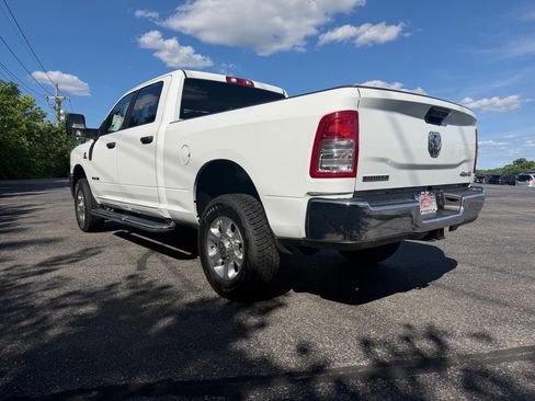 Used 2024 RAM 2500 Big Horn AWD/4WD image 10