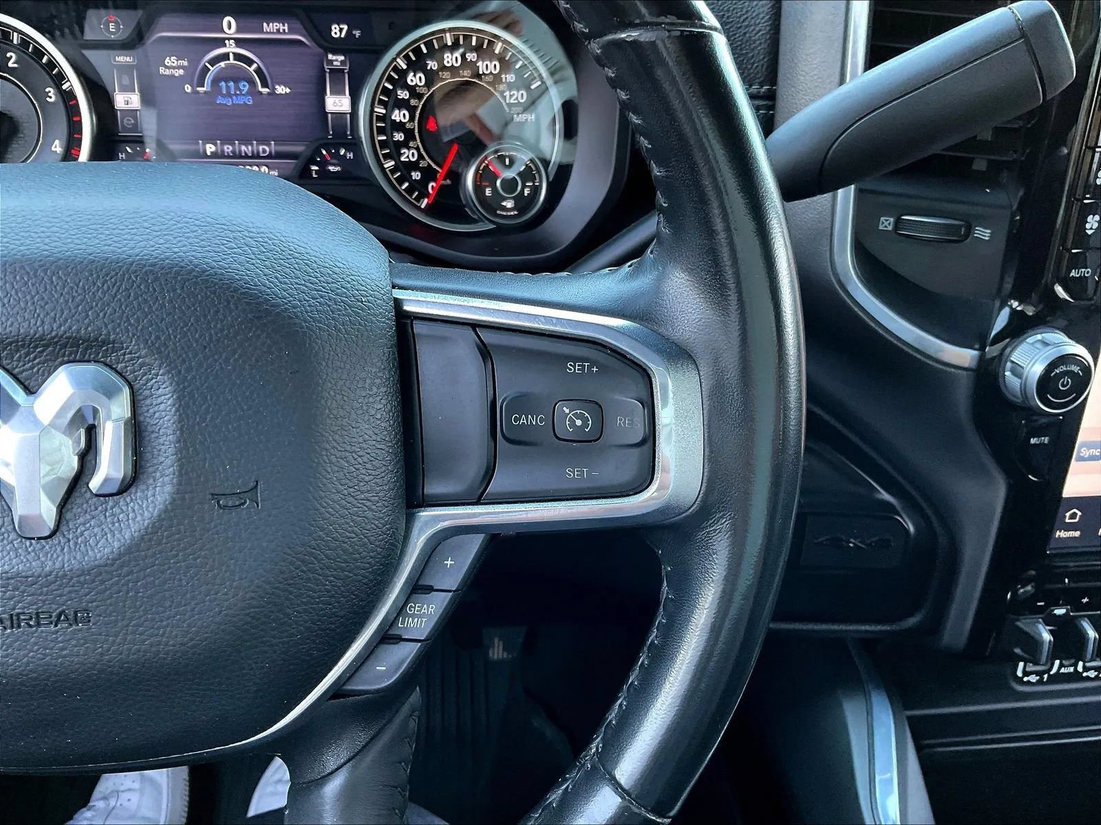 Used 2023 RAM 3500 Laramie w/ Night Edition AWD/4WD image 21