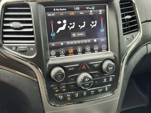 Used 2018 Jeep Grand Cherokee High Altitude AWD/4WD image 23