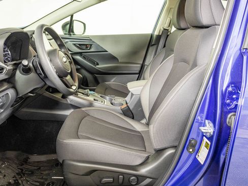 Used 2025 Subaru Crosstrek 2.0i Premium image 22