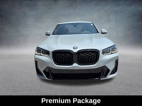 Used 2024 BMW X4 xDrive30i w/ Premium Package AWD/4WD image 10
