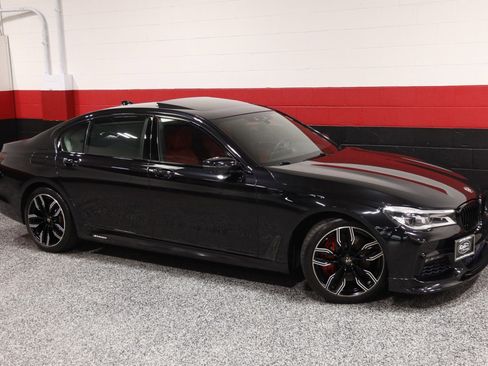 Used 2018 BMW 750i xDrive AWD/4WD image 2