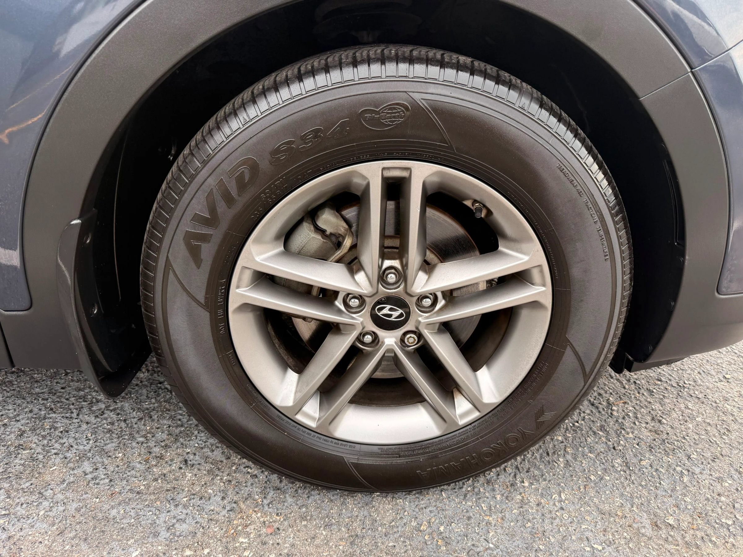 Used 2018 Hyundai Santa Fe Sport w/ 2.4L Tech Package 04 FWD image 7
