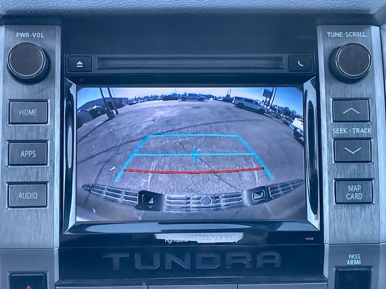 Used 2018 Toyota Tundra SR5 w/ SR5 Upgrade Package AWD/4WD image 17