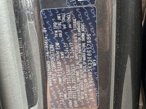 New 2026 Kia Carnival image 32