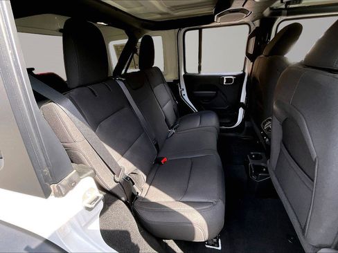 Used 2023 Jeep Wrangler Sport S image 28