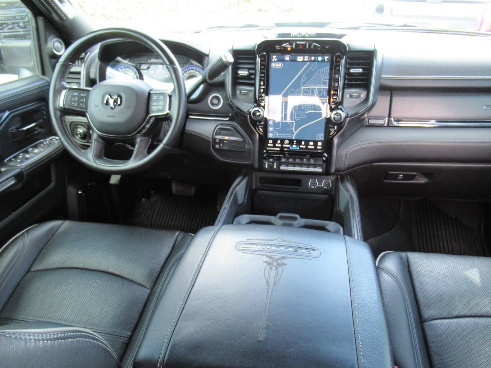 Used 2022 RAM 2500 Limited AWD/4WD image 12