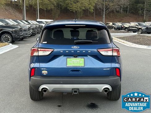 Used 2022 Ford Escape SEL w/ Technology Package image 4