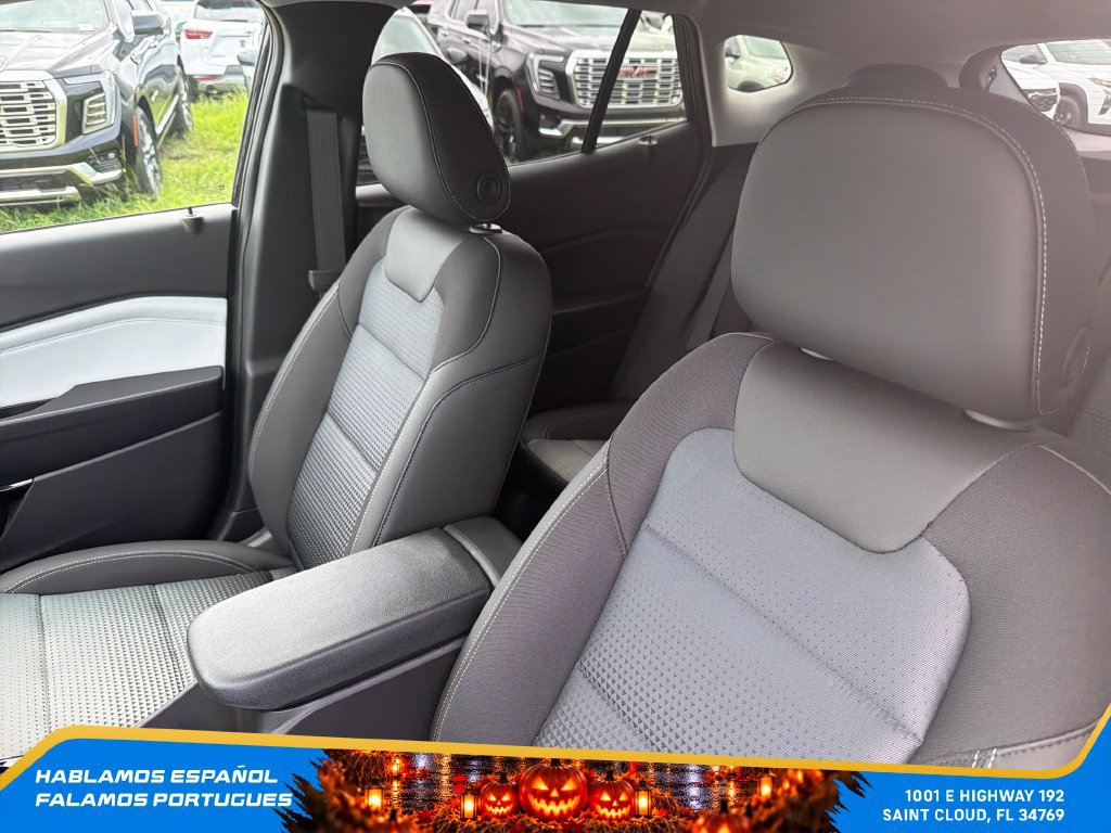 New 2026 Chevrolet Trax LT w/ Driver Confidence Package FWD image 29
