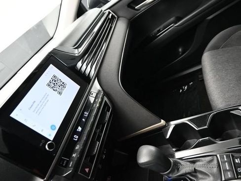 Used 2025 Toyota Camry LE FWD image 19
