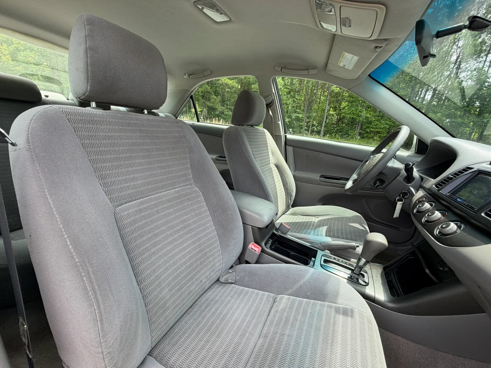 Used 2005 Toyota Camry LE FWD image 20